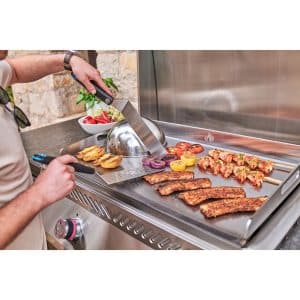 Built-In 700 Series 32 Griddle Stainless Steel outdoor living products image 4