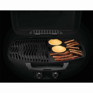 Napoleon CAST IRON REVERSIBLE GRIDDLE for all TravelQ™ 285 Series outdoor living products image 3